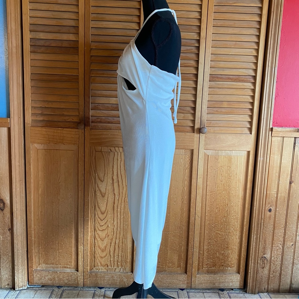 🎉HP🎉 🤍LuLu’s, Size XL, “Saw You Staring”, Asymmetrical Cutout Bodycon Dress - Picture 13 of 16